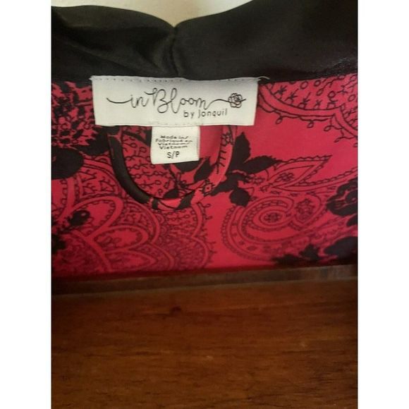 Red Long Kimono Style Cover-Up Soft Robe In Bloom Women’s Size S - Picture 3 of 4